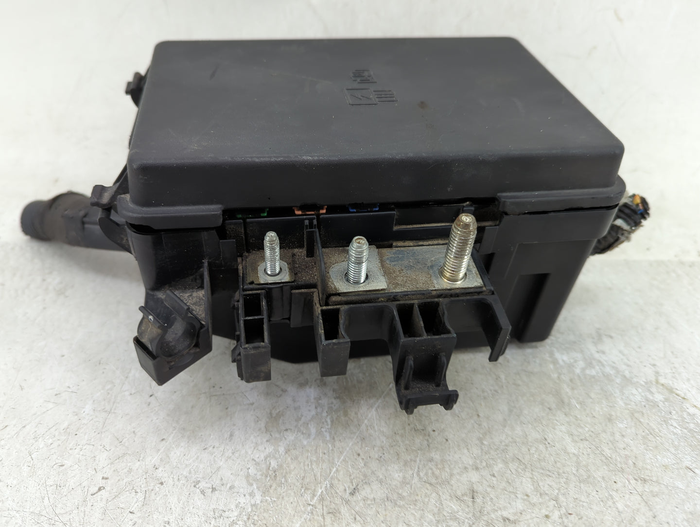 2016 Ford Transit-250 Fusebox Fuse Box Panel Relay Module Fits OEM Used Auto Parts - Oemusedautoparts1.com