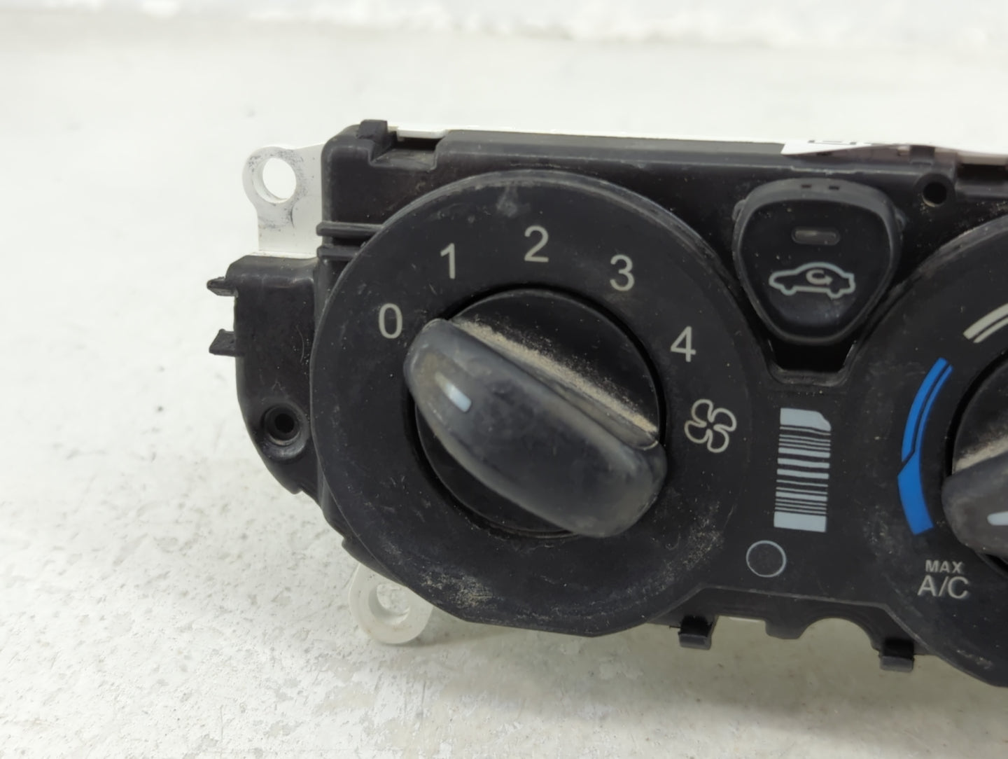 2015-2019 Ford Transit-250 Climate Control Module Temperature AC/Heater Replacement P/N:BK2T-19980 BK2T-18549 Fits OEM Used 