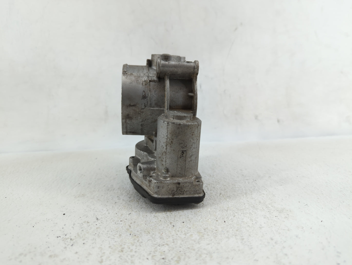 2015-2019 Ford Transit-250 Throttle Body P/N:AT4Z-A AT4E-9F991-EJ, AT4E-EH Fits Fits 2011 2012 2013 2014 2015 2016 2017 2018