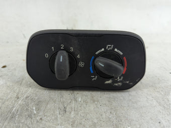 compare product 2016-2019 Ford Transit-350 Climate Control Module Temperature AC/Heater Replacement P/N:BK3T-19980-DT BK3T-19980-DU Fits OEM Used Auto Parts