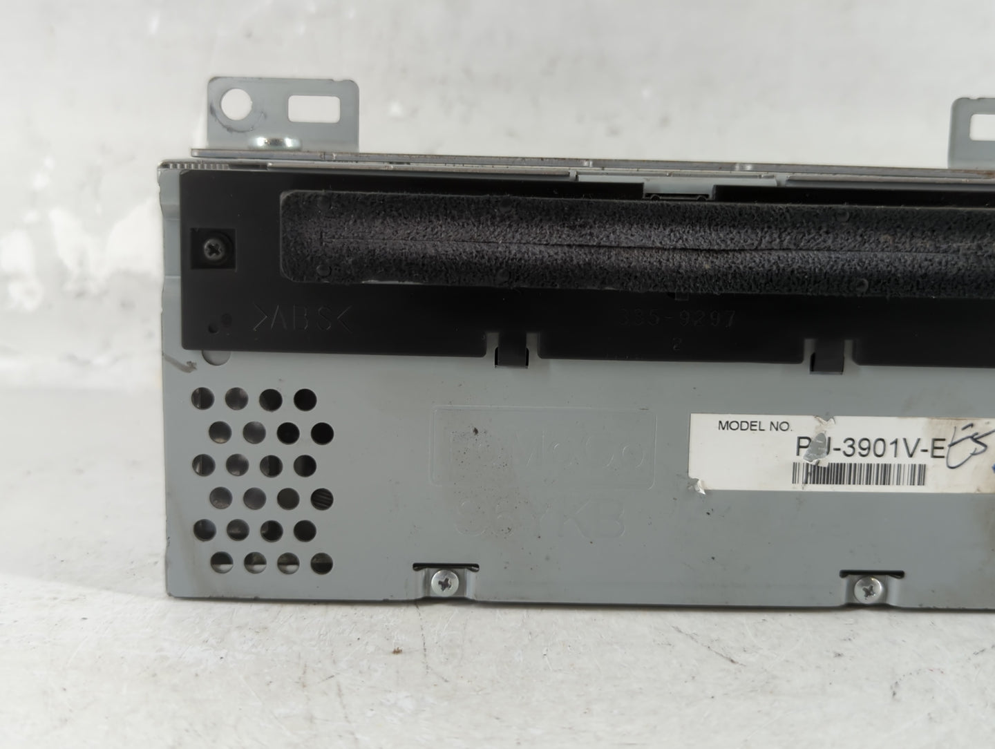 2016-2017 Ford Transit-350 Am Fm Cd Player Radio Receiver - Oemusedautoparts1.com