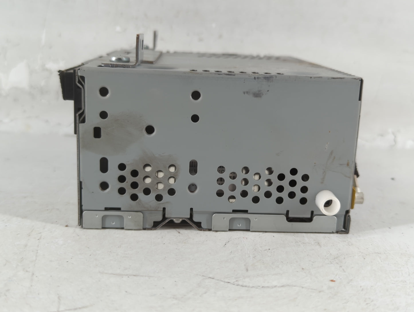 2016-2017 Ford Transit-350 Am Fm Cd Player Radio Receiver - Oemusedautoparts1.com