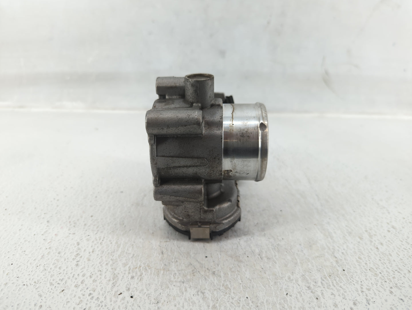 2014-2016 Ford Transit Throttle Body P/N:7S7G-9F991-CA Fits Fits 2013 2014 2015 2016 2017 2018 2019 OEM Used Auto Parts - Oe