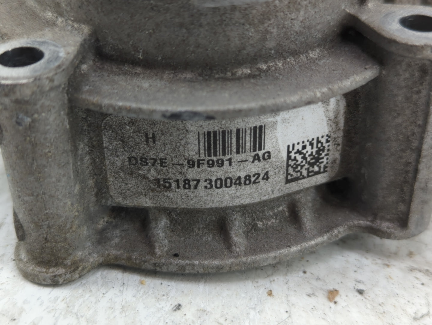 2014-2021 Ford Transit Throttle Body P/N:DS7E-9F991-AG Fits Fits 2013 2014 2015 2016 2017 2018 2019 2020 2021 2022 OEM Used 