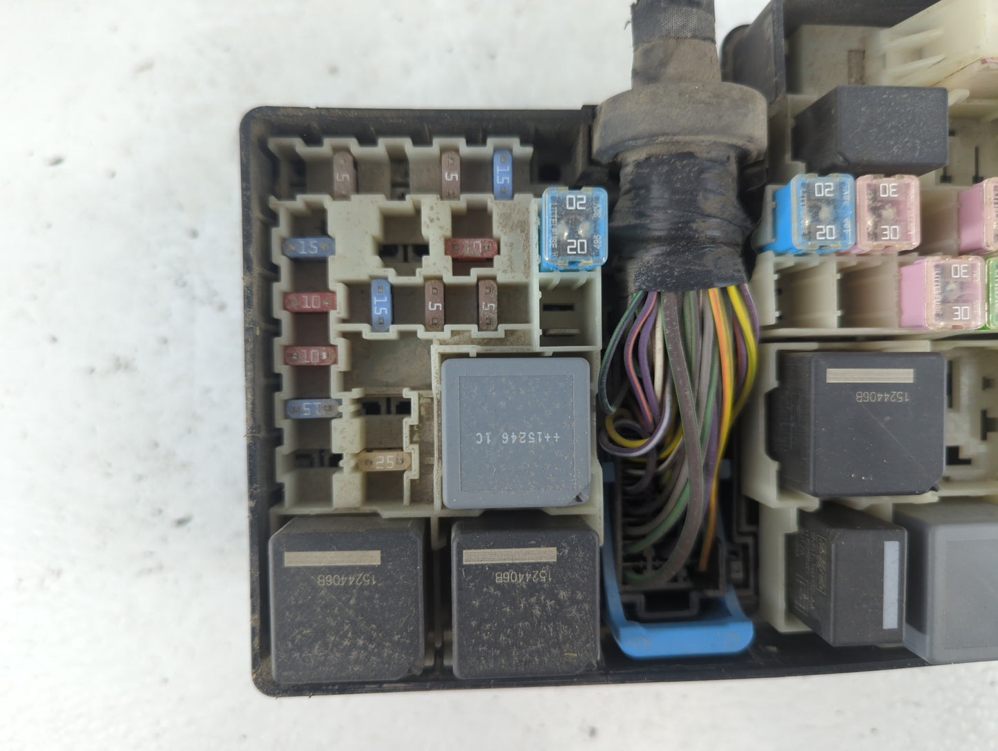 2016 Ford Transit Fusebox Fuse Box Panel Relay Module P/N:AV6T-14A067-AD Fits OEM Used Auto Parts - Oemusedautoparts1.com