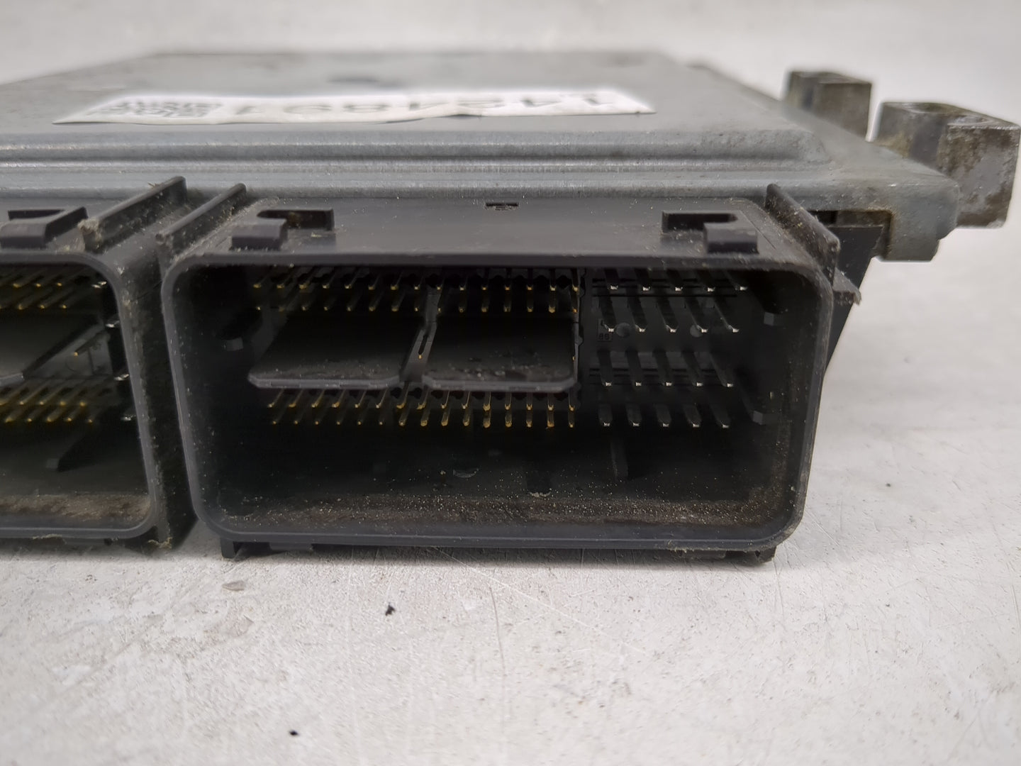 2016 Ford Transit 250 PCM Engine Control Computer ECU ECM PCU OEM P/N:A6SXU24567500 FL3A-12B684-BEB Fits Fits 2015 2017 2018
