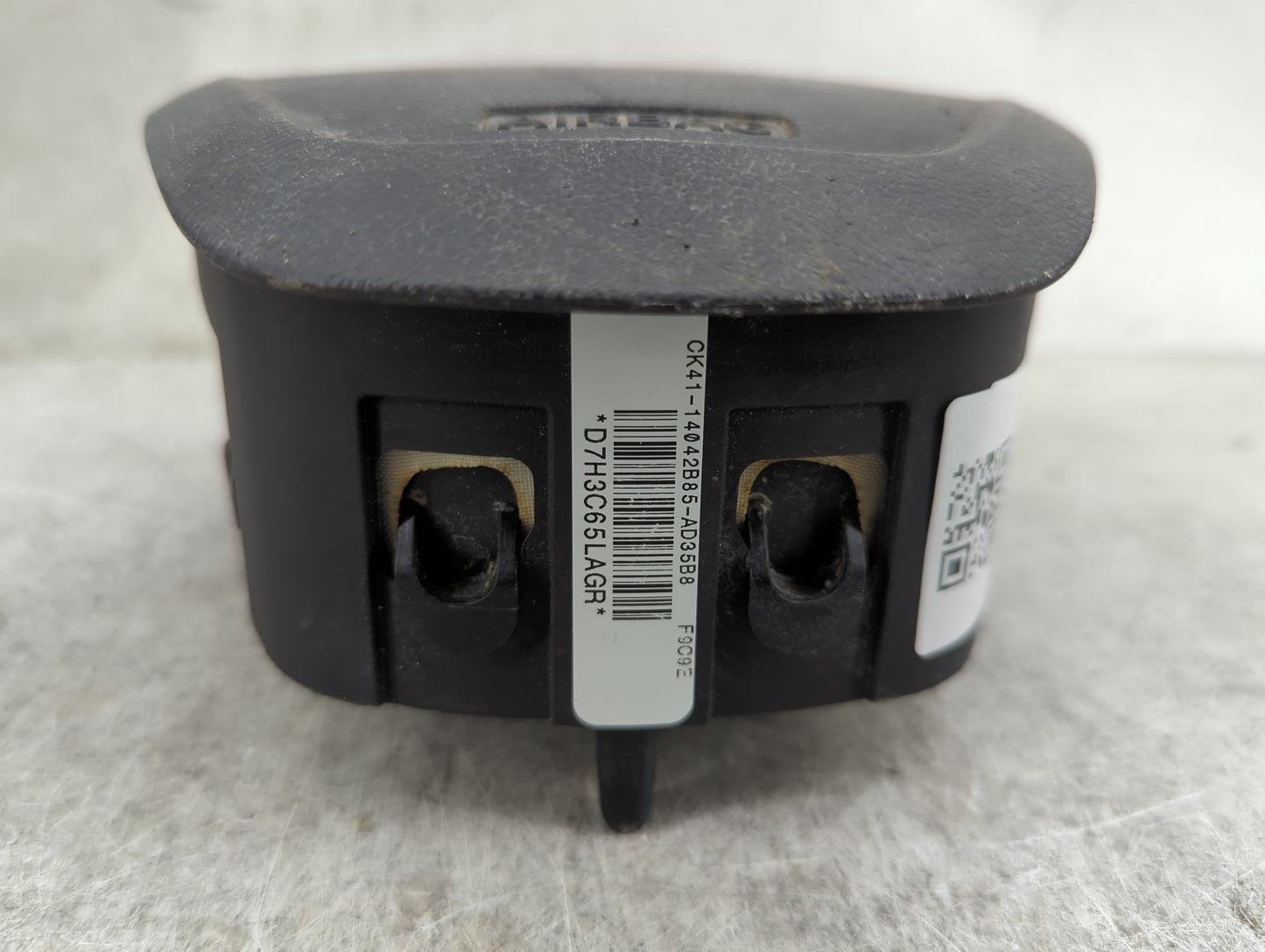 2016 Ford Transit 250 Air Bag Driver Left Steering Wheel Mounted Black - Oemusedautoparts1.com