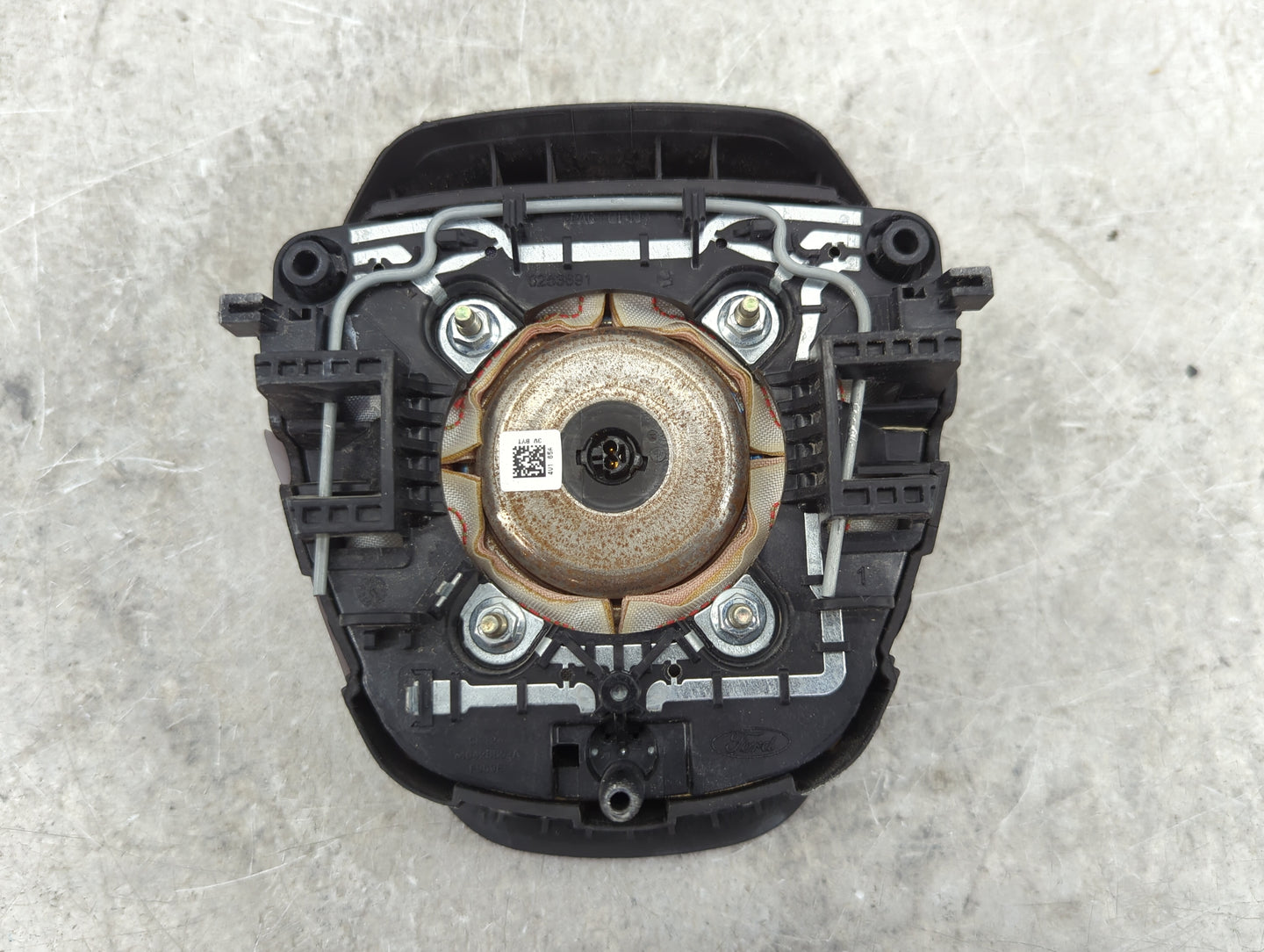 2016 Ford Transit 250 Air Bag Driver Left Steering Wheel Mounted Black - Oemusedautoparts1.com