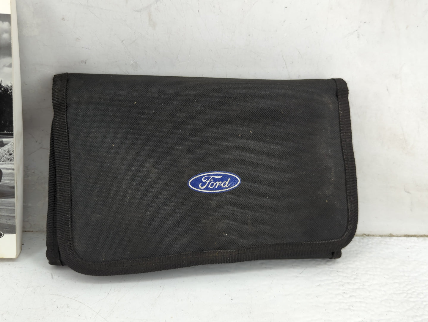 2016 Ford Transit 250 Owners Manual Book Guide P/N:GK3J19A321AA OEM Used Auto Parts - Oemusedautoparts1.com