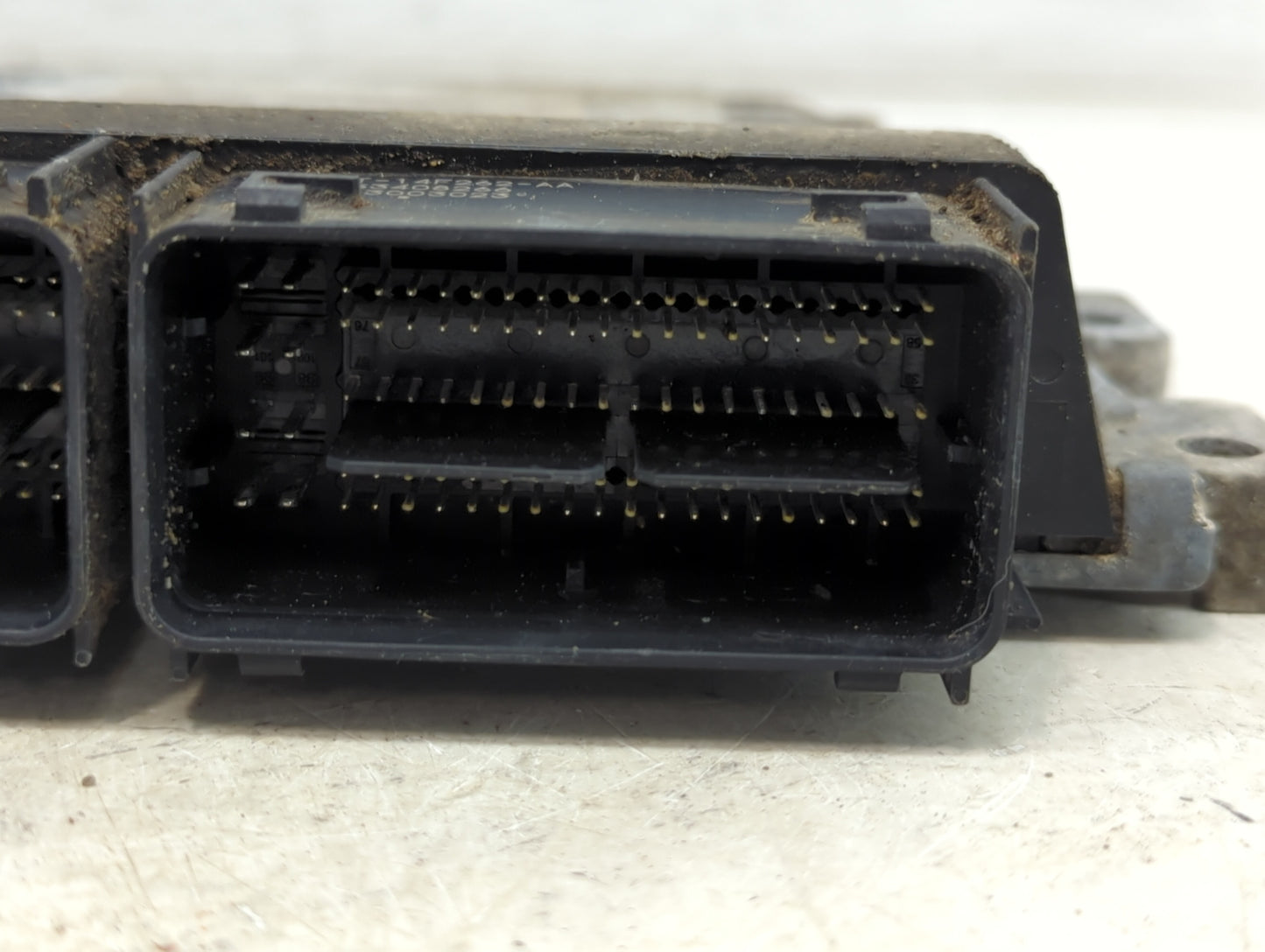 2016 Ford Transit 250 PCM Engine Control Computer ECU ECM PCU OEM P/N:GK4A-12A650-GA FL3A-12B684-BEB, A6SXU24567500 Fits OEM