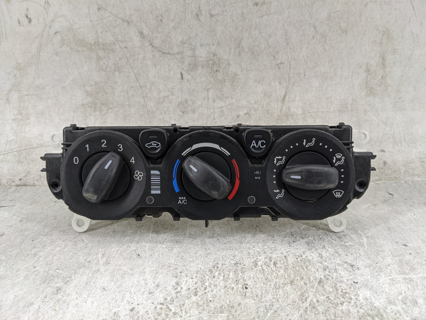 2016 Ford Transit 250 Climate Control Module Temperature AC/Heater Replacement P/N:BM5T18549 BM5T19980 Fits OEM Used Auto Pa