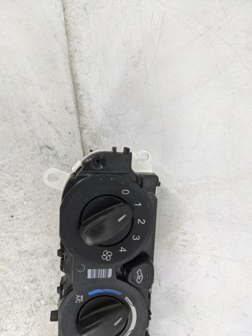 2016 Ford Transit 250 Climate Control Module Temperature AC/Heater Replacement Fits Fits 2015 2017 2018 2019 OEM Used Auto Parts