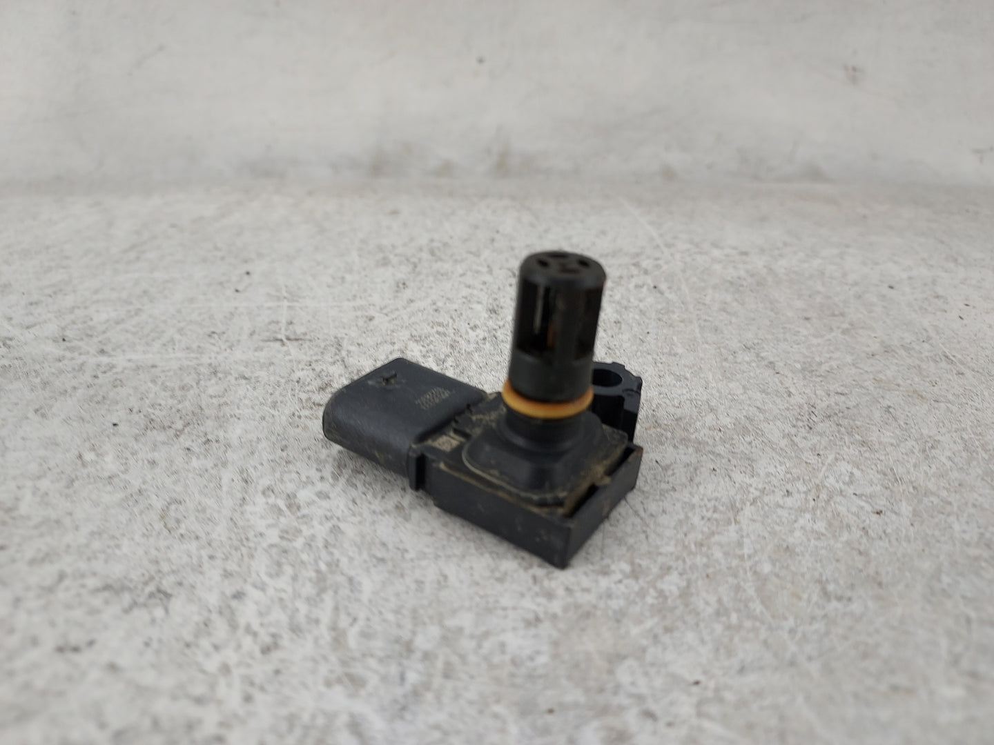 Ford Transit 250 Mass Air Flow Meter Maf 1487973 - Oemusedautoparts1.com