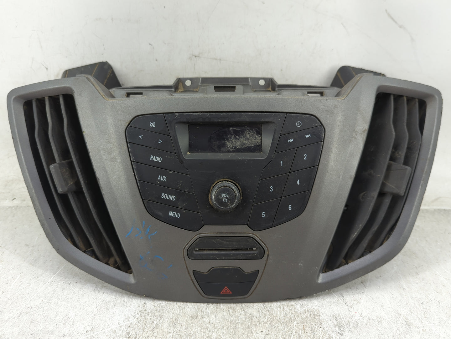 2016 Ford Transit 350 Radio AM FM Cd Player Receiver Replacement Fits Fits 2014 2015 2017 OEM Used Auto Parts - Oemusedautop
