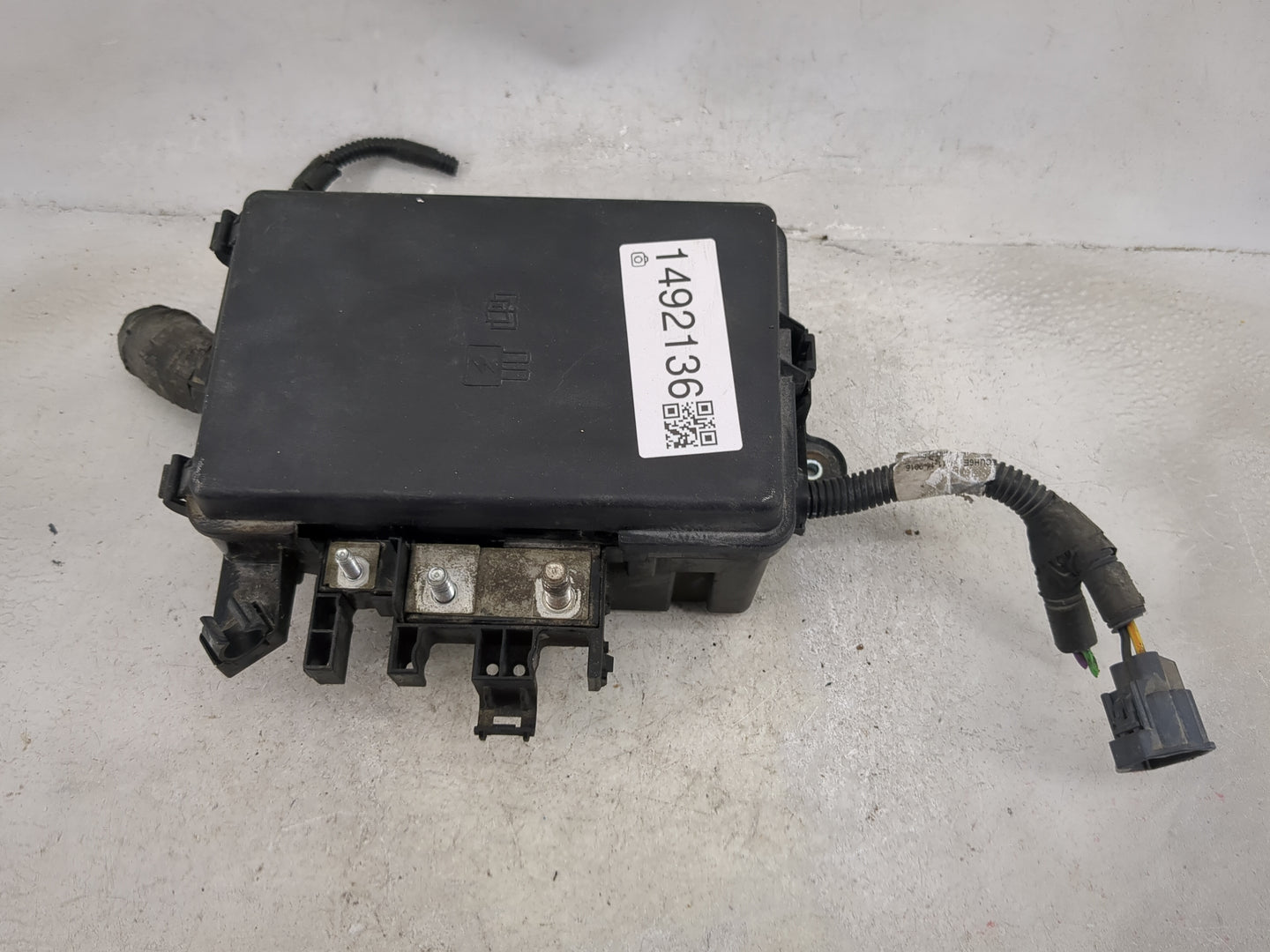 2016 Ford Transit 350 Fusebox Fuse Box Panel Relay Module P/N:7171-3371-30 Fits OEM Used Auto Parts - Oemusedautoparts1.com