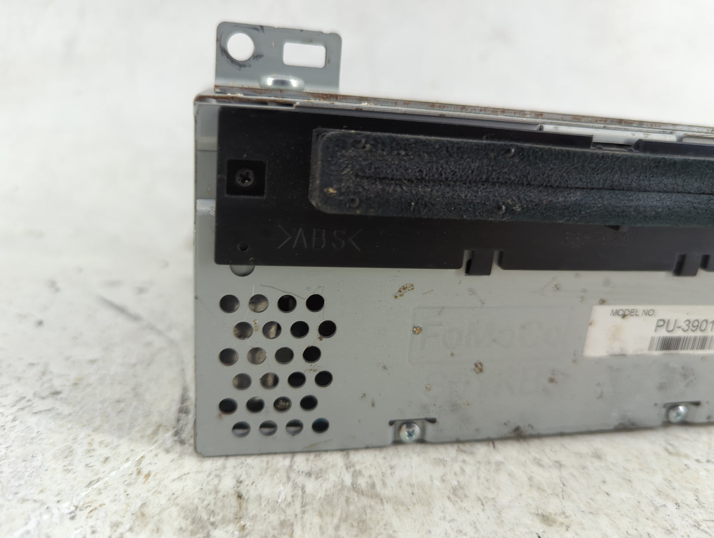 2016 Ford Transit 350 Radio AM FM Cd Player Receiver Replacement P/N:PU-3901V-E 335-9297 Fits Fits 2017 OEM Used Auto Parts 