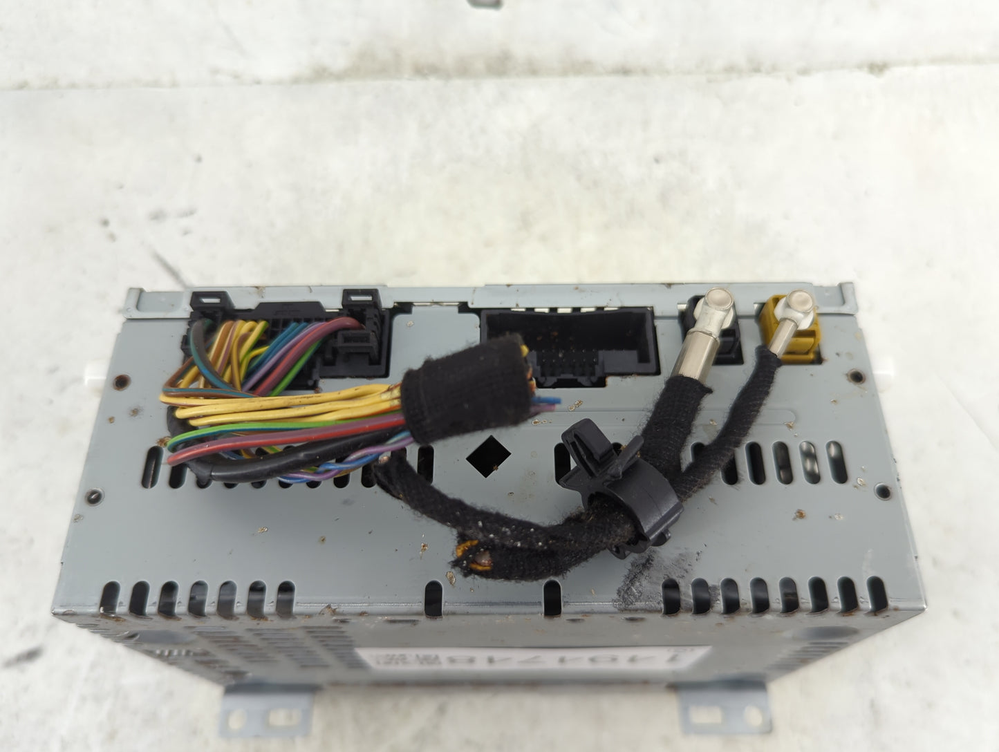 2016 Ford Transit 350 Radio AM FM Cd Player Receiver Replacement P/N:PU-3901V-E 335-9297 Fits Fits 2017 OEM Used Auto Parts 