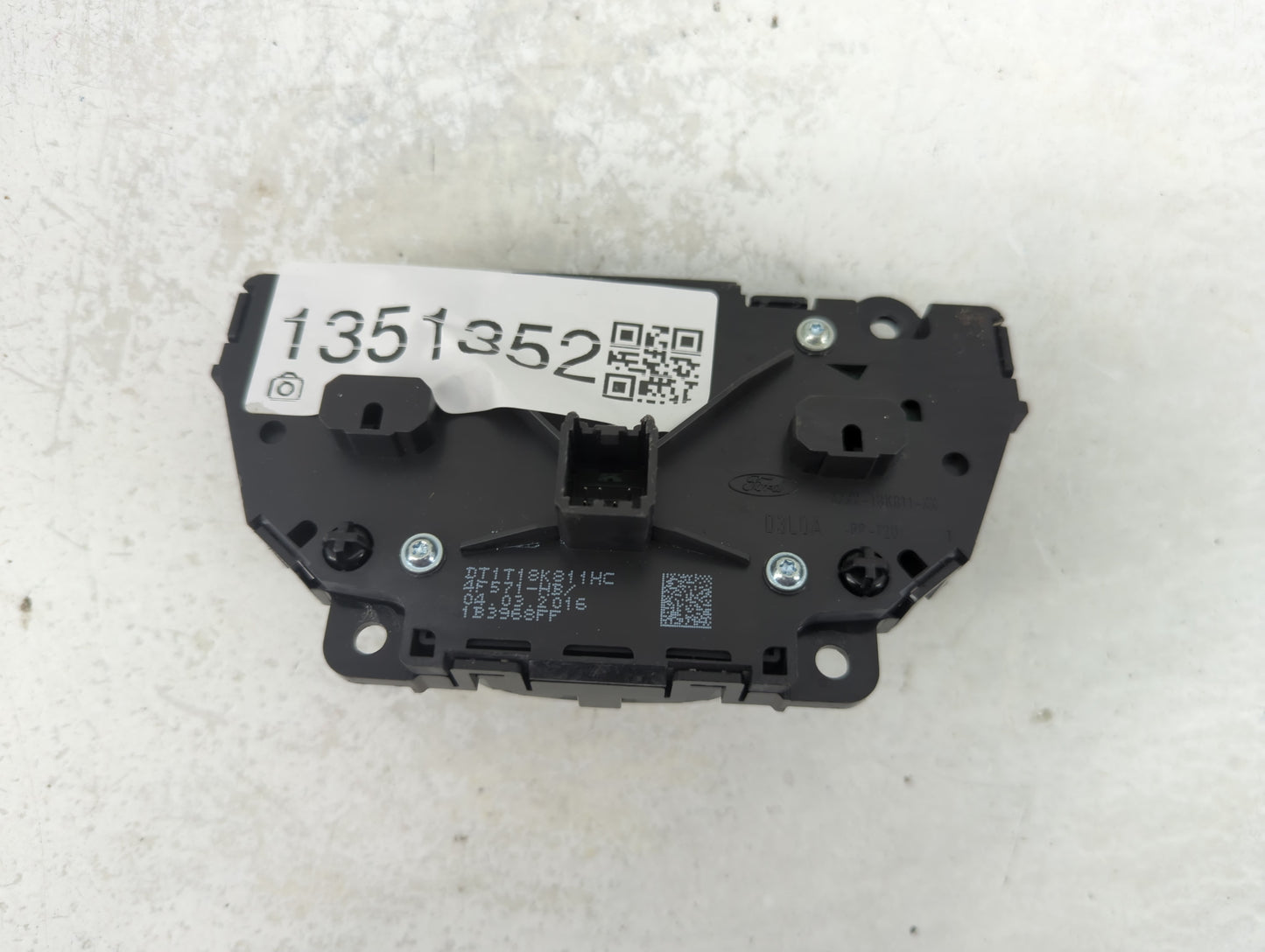 2014-2016 Ford Transit Connect Radio AM FM Cd Player Receiver Replacement P/N:DT1T18K811HC Fits Fits 2014 2015 2016 OEM Used