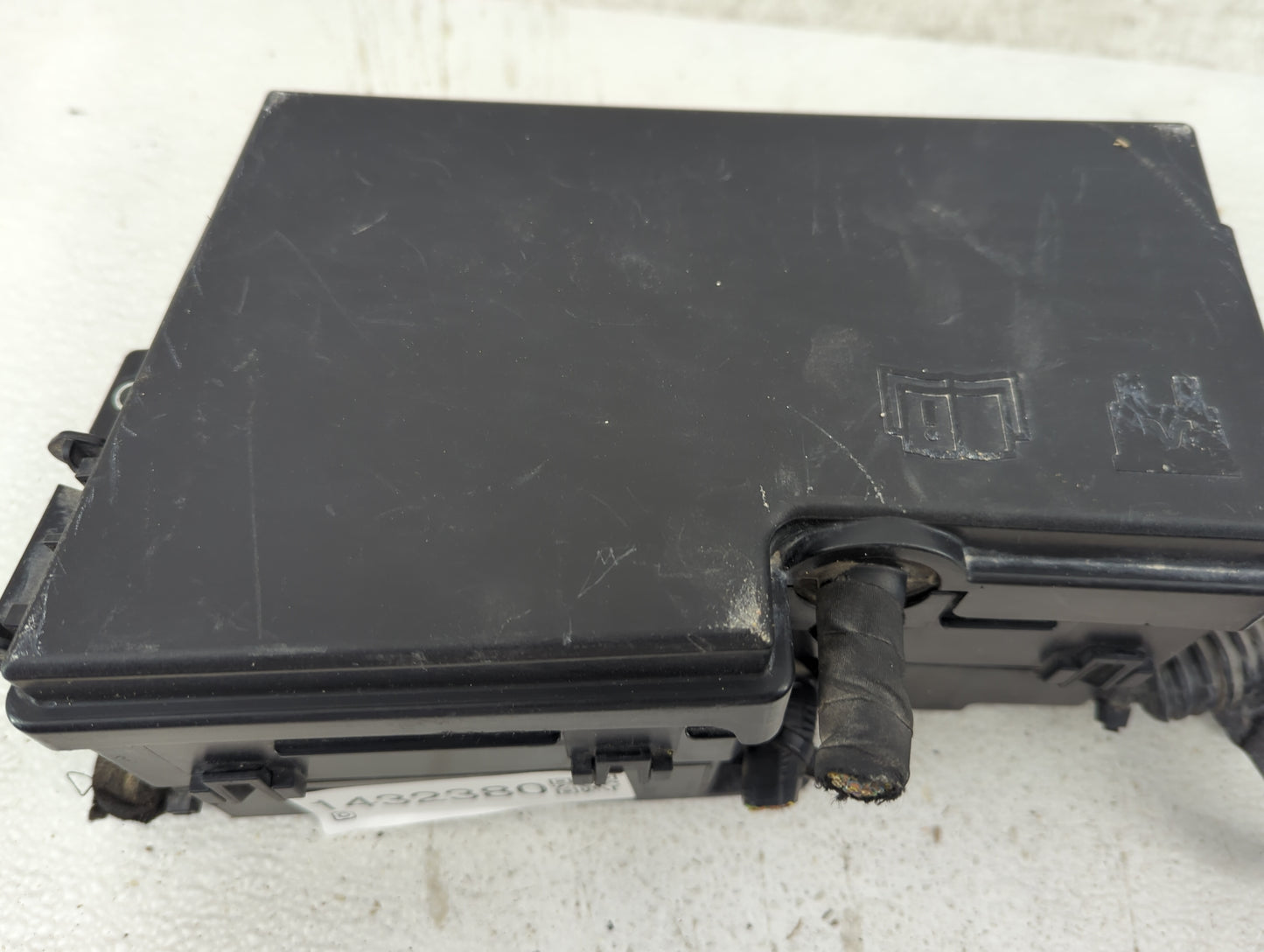 2016 Ford Transit Connect Fusebox Fuse Box Panel Relay Module P/N:AV6T-14A142-AB 8121T-14B132-A3 Fits OEM Used Auto Parts - 