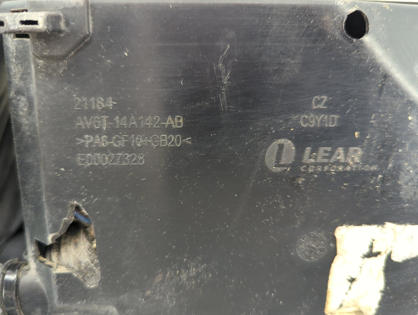2016 Ford Transit Connect Fusebox Fuse Box Panel Relay Module P/N:AV6T-14A142-AB 8121T-14B132-A3 Fits OEM Used Auto Parts - 