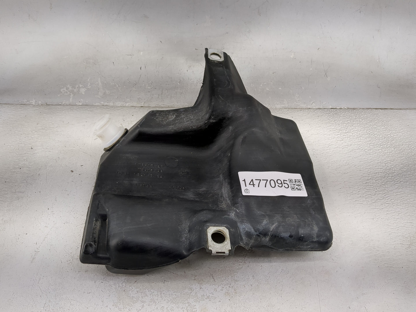 2015 Ford Transit Connect Windshield Washer Fluid Reservoir Bottle Oem - Oemusedautoparts1.com