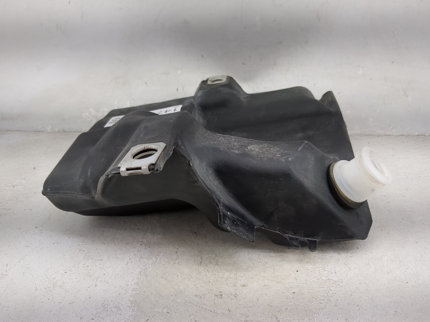 2015 Ford Transit Connect Windshield Washer Fluid Reservoir Bottle Oem - Oemusedautoparts1.com