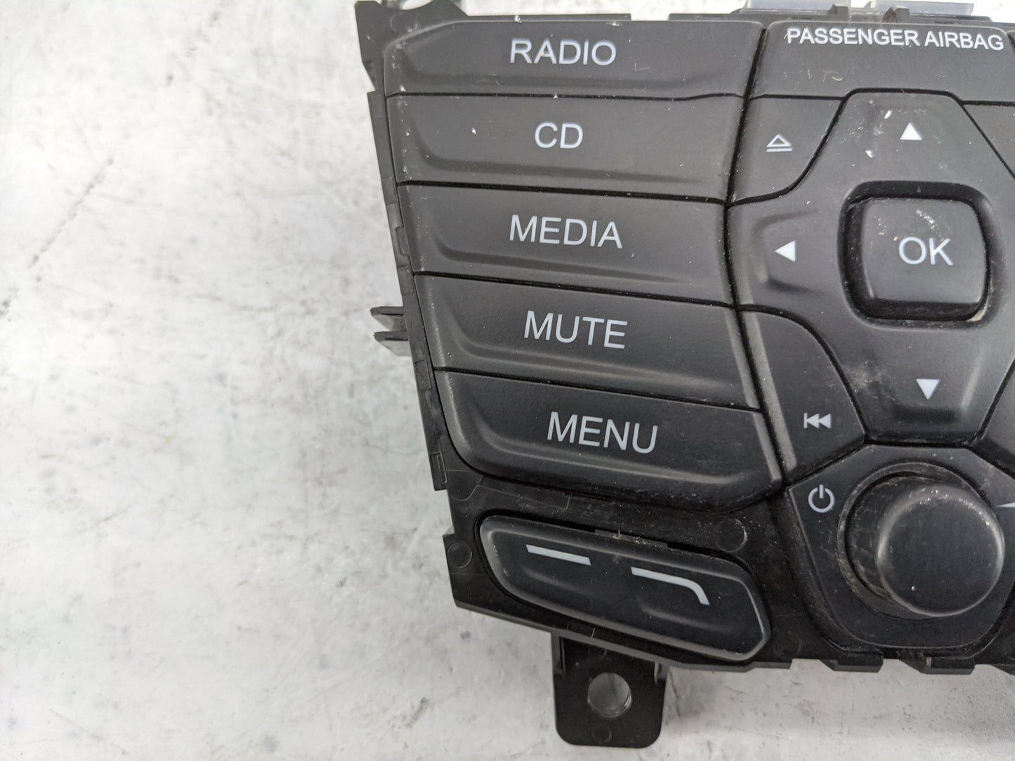 2016 Ford Transit Connect Radio Control Panel 1477668 - Oemusedautoparts1.com