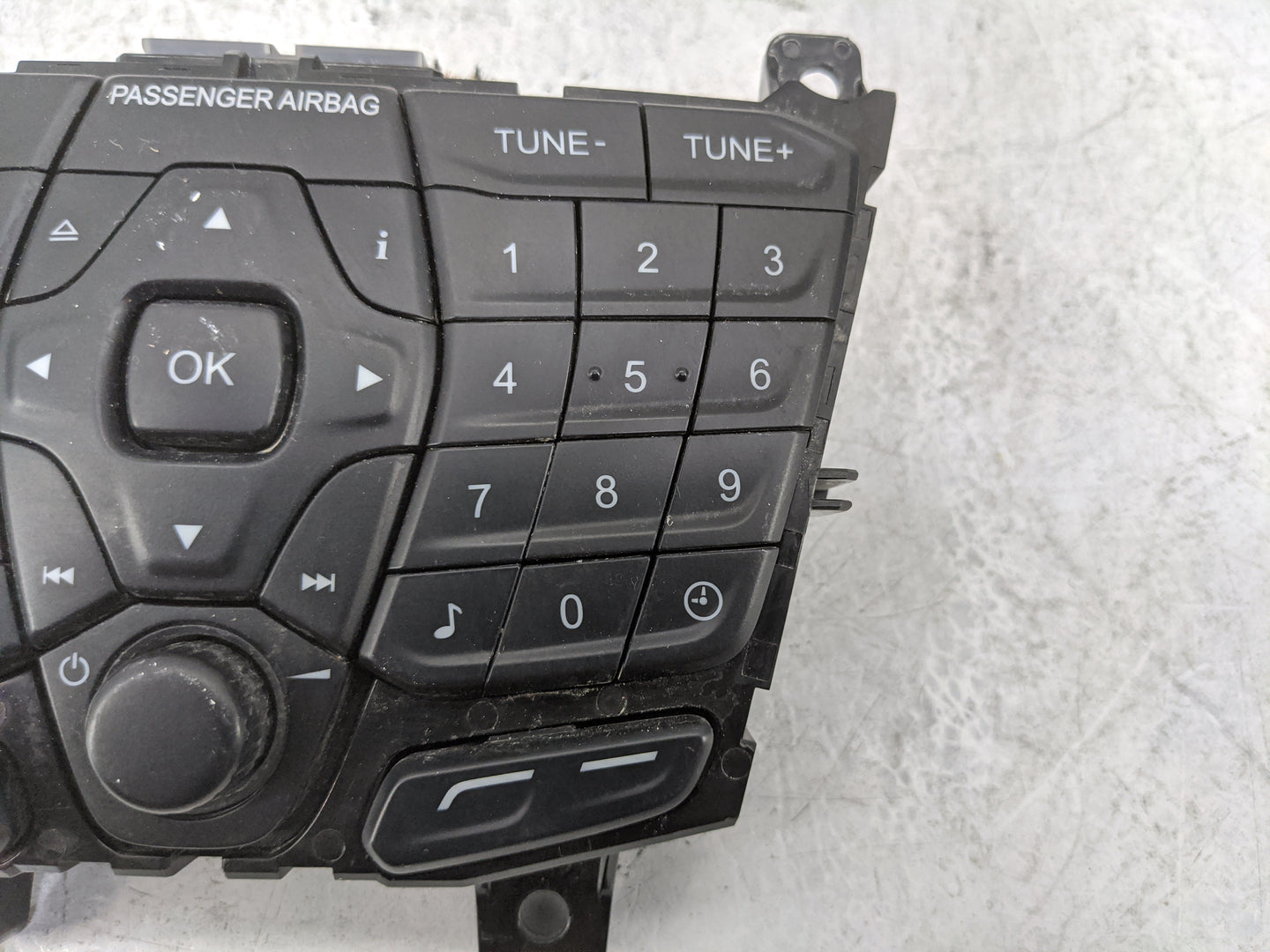 2016 Ford Transit Connect Radio Control Panel 1477668 - Oemusedautoparts1.com