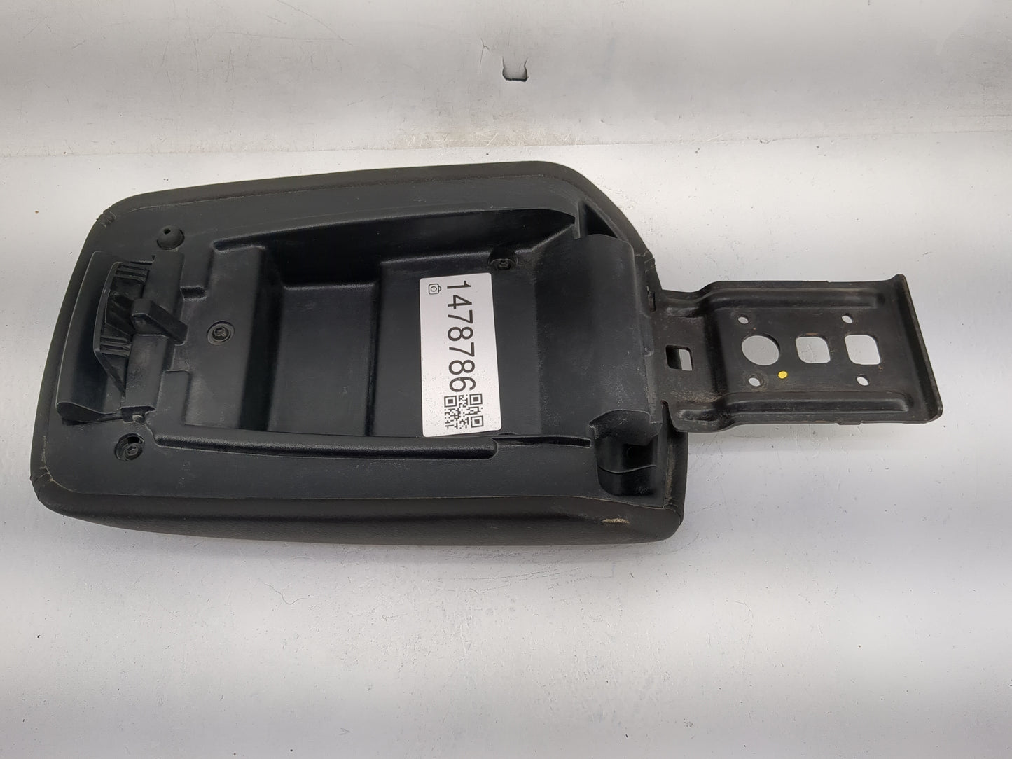 2016 Ford Transit Connect Center Console Armrest Cover Lid P/N:BCAJ011 8765630 Fits OEM Used Auto Parts - Oemusedautoparts1.