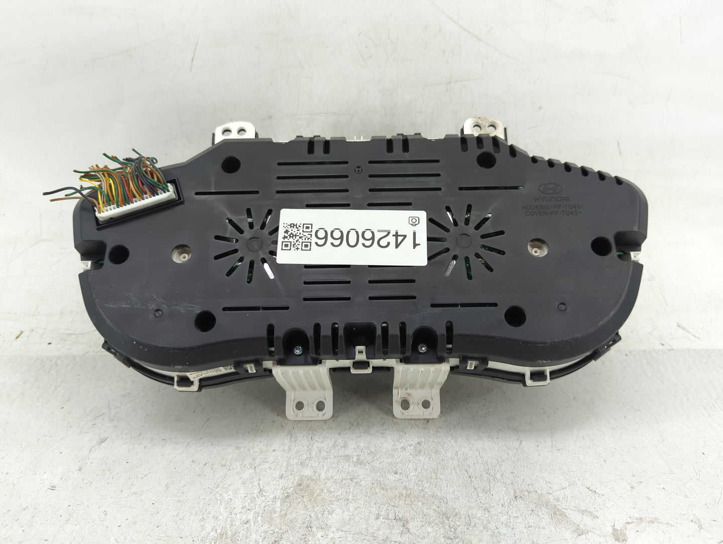 2016 Genesis G80 Instrument Cluster Speedometer Gauges P/N:94001-B1210 Fits OEM Used Auto Parts - Oemusedautoparts1.com