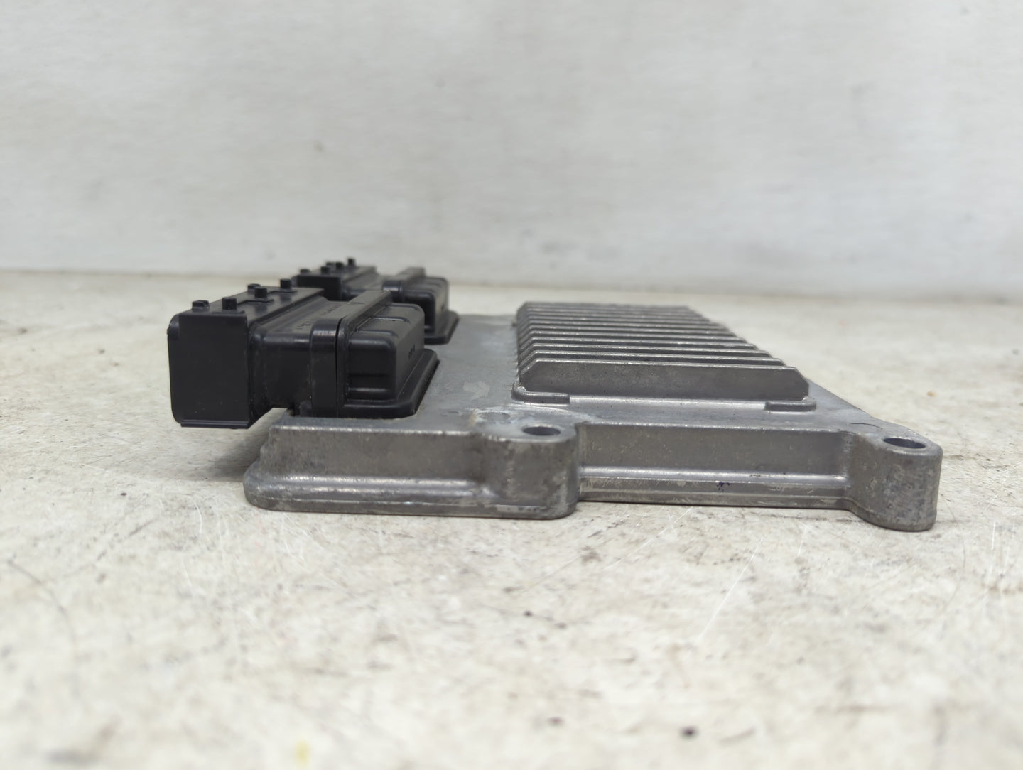 2017 Genesis G80 PCM Engine Control Computer ECU ECM PCU OEM P/N:39105-3CEN4 Fits Fits 2015 2016 OEM Used Auto Parts - Oemus