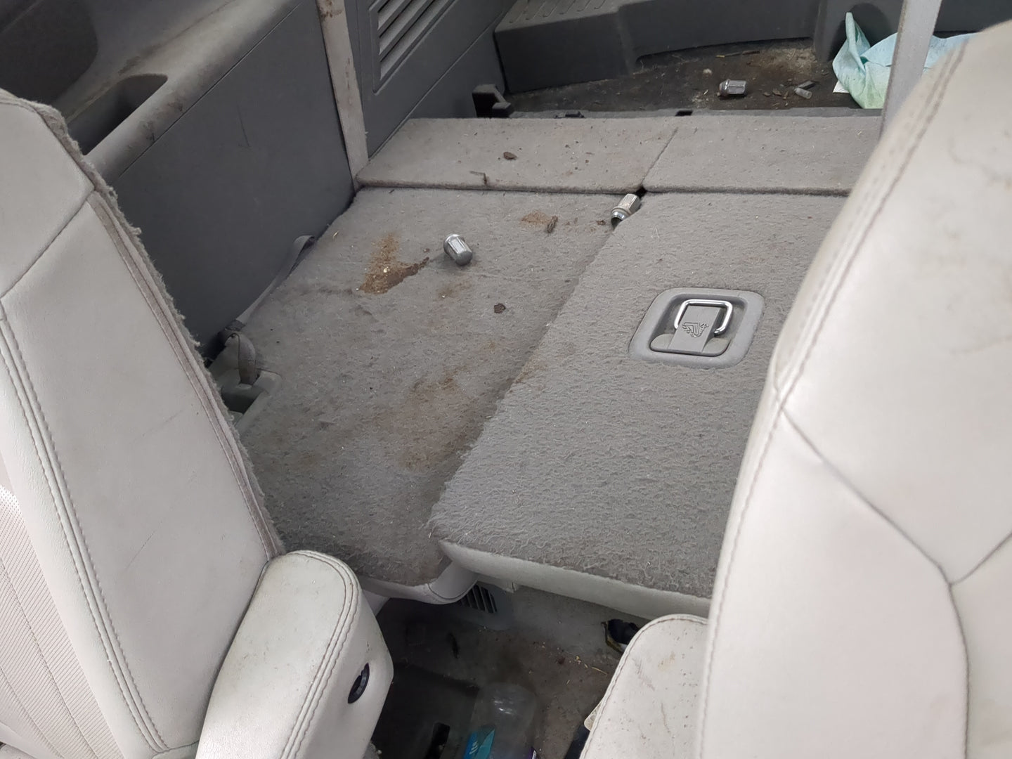 2016 Gmc Acadia Rear Seat Oem 1089069 - Oemusedautoparts1.com