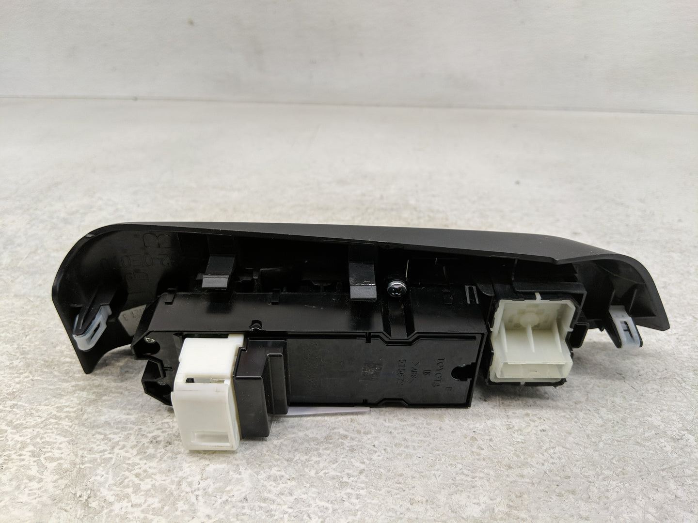 2007-2017 Gmc Acadia Master Power Window Switch Replacement Driver Side Left P/N:84820-0E020 20945224 Fits OEM Used Auto Par