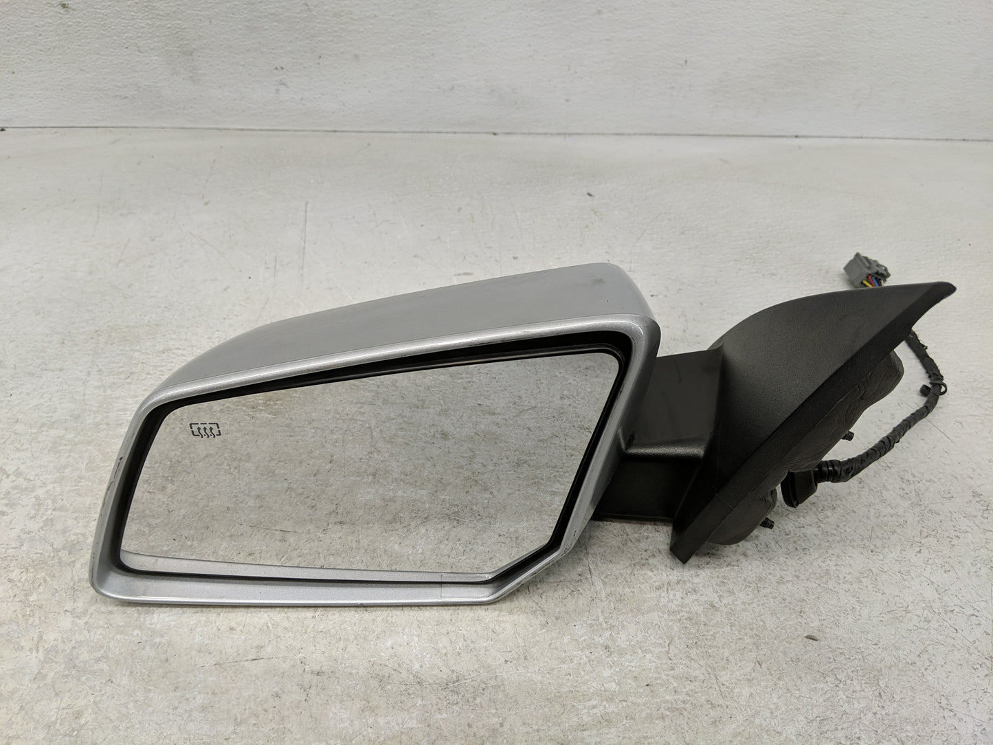 2013-2017 Gmc Acadia Side Mirror Replacement Driver Left View Door Mirror P/N:23329892 Fits Fits 2013 2014 2015 2016 2017 OE