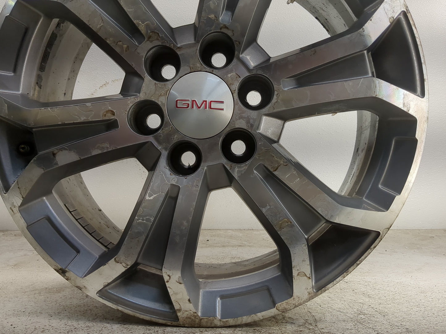 2013-2016 Gmc Acadia Oem Wheel Rim - Oemusedautoparts1.com