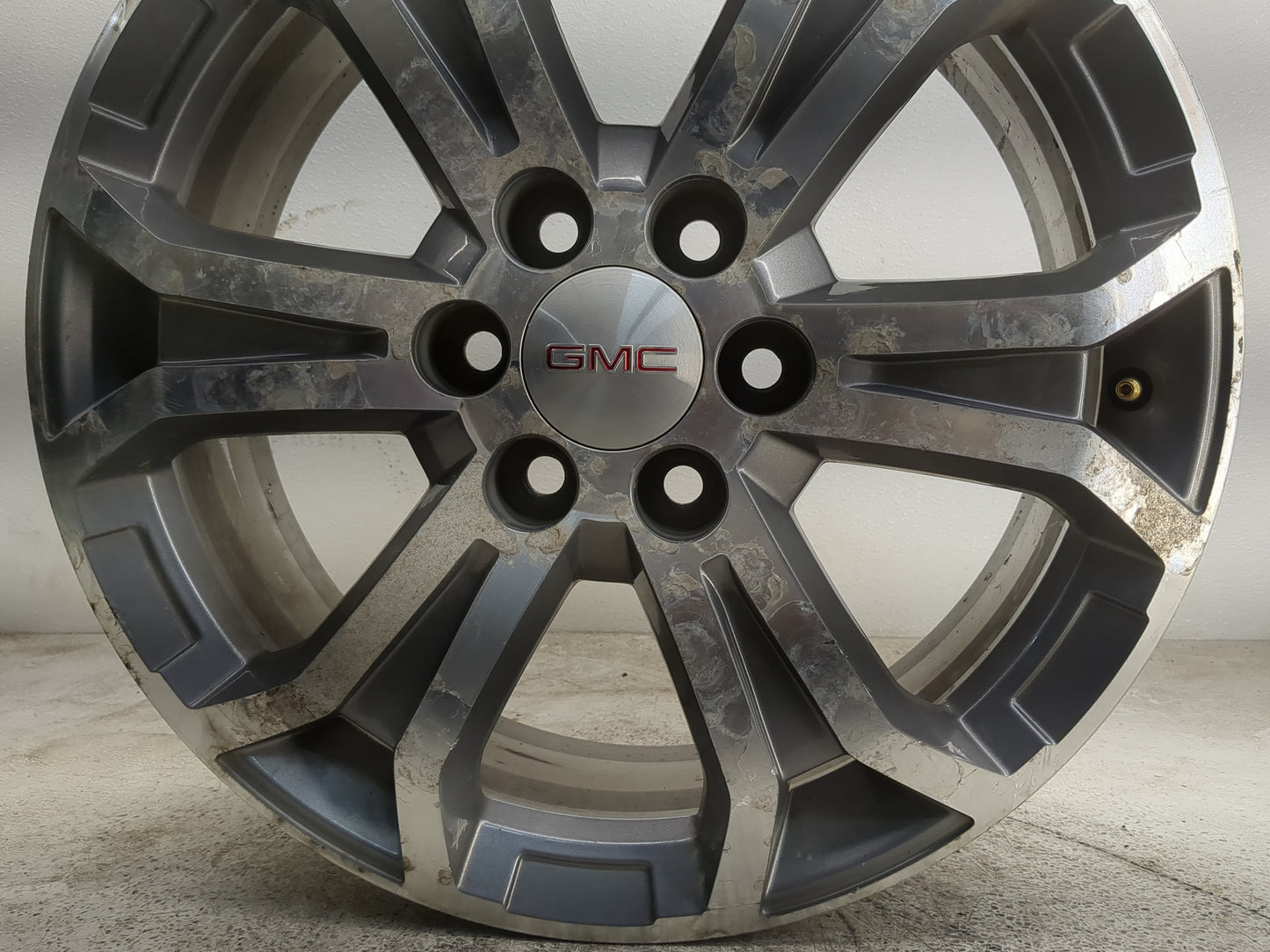 2013-2016 Gmc Acadia Oem Wheel Rim - Oemusedautoparts1.com