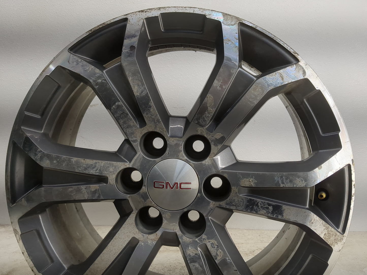 2013-2016 Gmc Acadia Oem Wheel Rim - Oemusedautoparts1.com