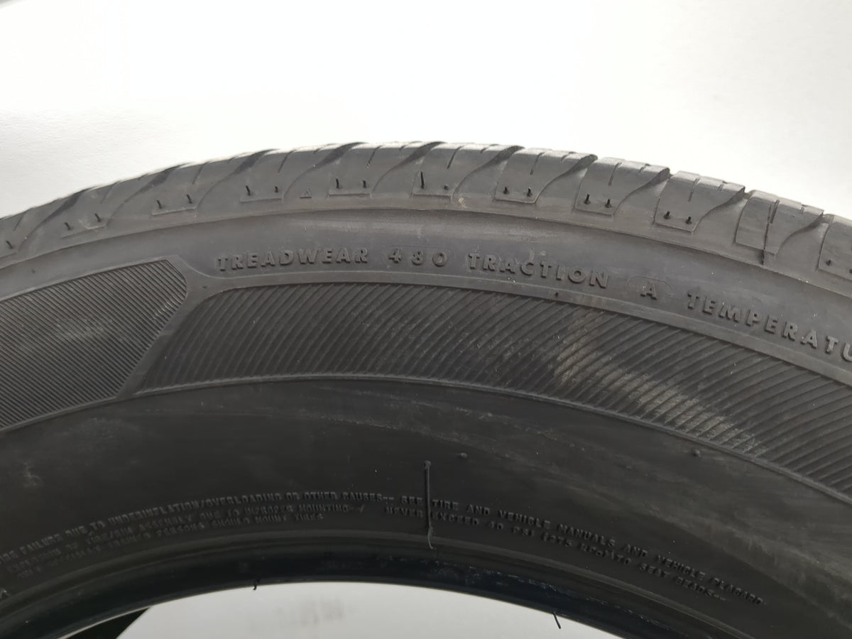 Used Tire 235/65R17 FIRESTONE ALL SEASON 104T - Tread Depth 7/32 - Oemusedautoparts1.com