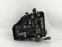 2015-2017 Gmc Acadia Fusebox Fuse Box Panel Relay Module P/N:15927722 Fits Fits 2015 2016 2017 OEM Used Auto Parts - Oemused