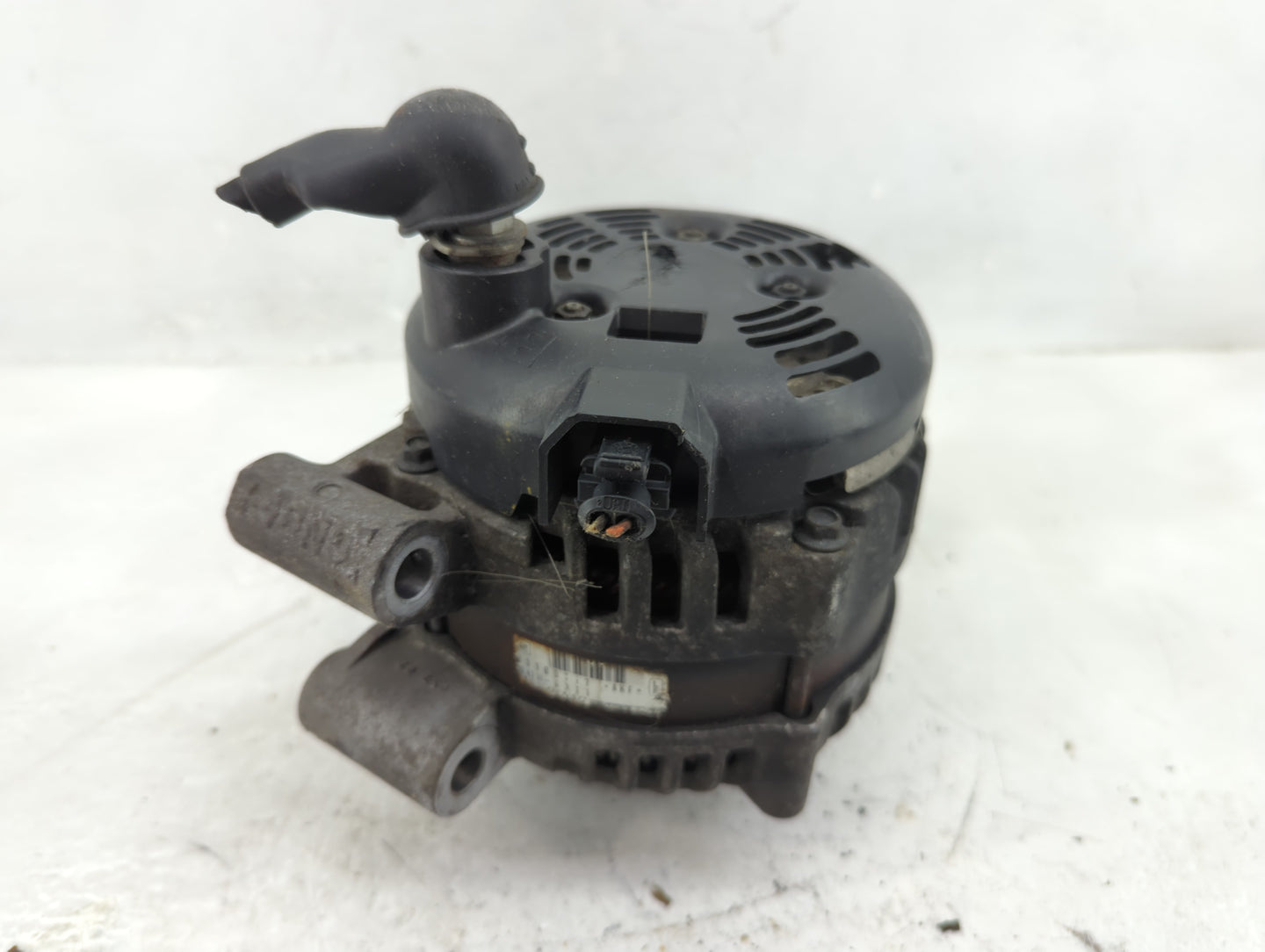 2013-2017 Gmc Acadia Alternator Replacement Generator Charging Assembly Engine OEM P/N:104210-6311 23105717 Fits OEM Used Au