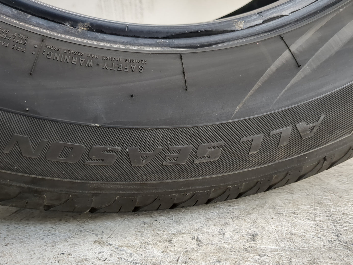 Used Tire 255/60R19 FIRESTONE ALL SEASON 108S - Tread Depth 7/32 - Oemusedautoparts1.com