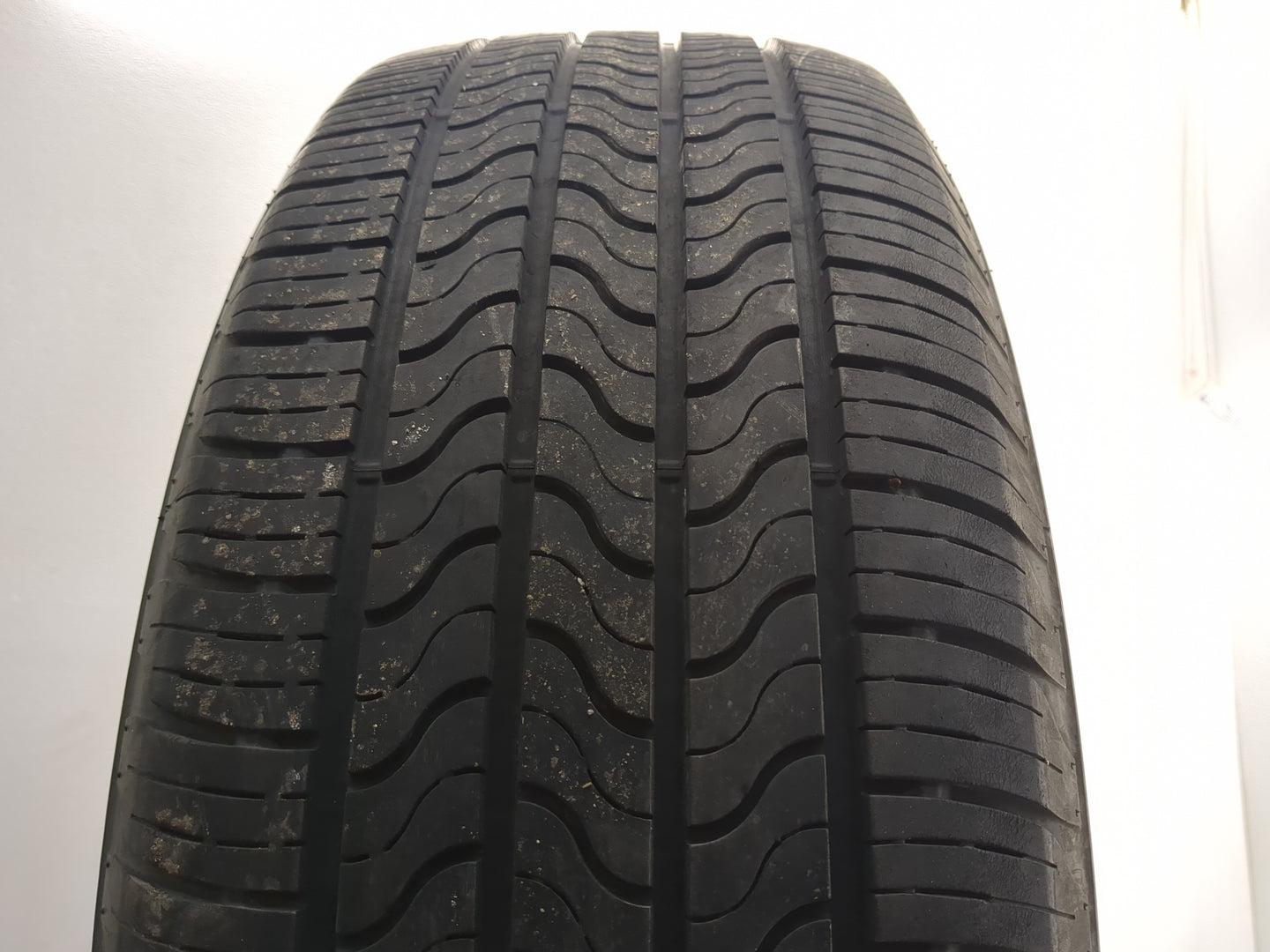 Used Tire 255/60R19 FIRESTONE ALL SEASON 108S - Tread Depth 7/32 - Oemusedautoparts1.com