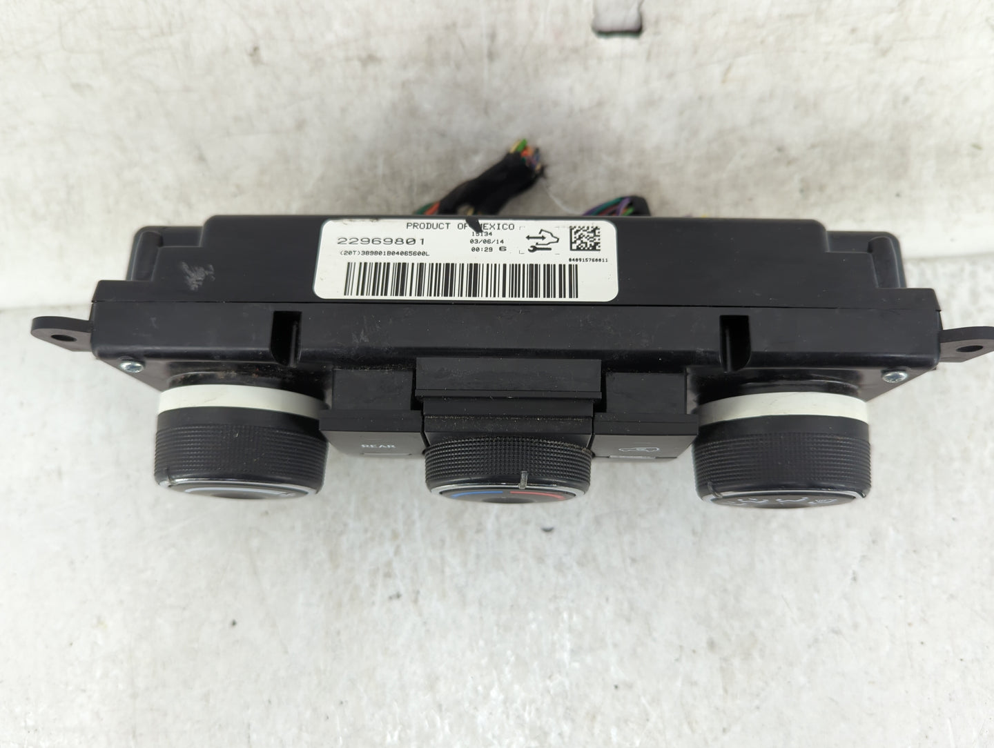 2013-2016 Gmc Acadia Climate Control Module Temperature AC/Heater Replacement P/N:22969801 Fits Fits 2013 2014 2015 2016 OEM