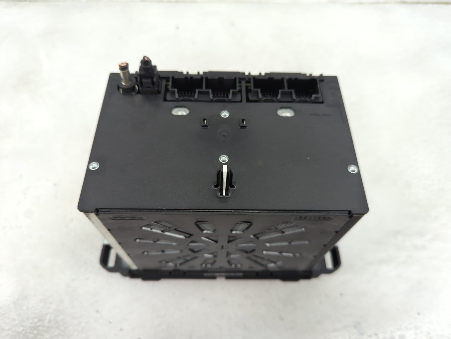 2015-2016 Gmc Acadia Radio AM FM Cd Player Receiver Replacement P/N:23395468 28506414, L2C0050TR, 3432A-0050TR Fits Fits 201