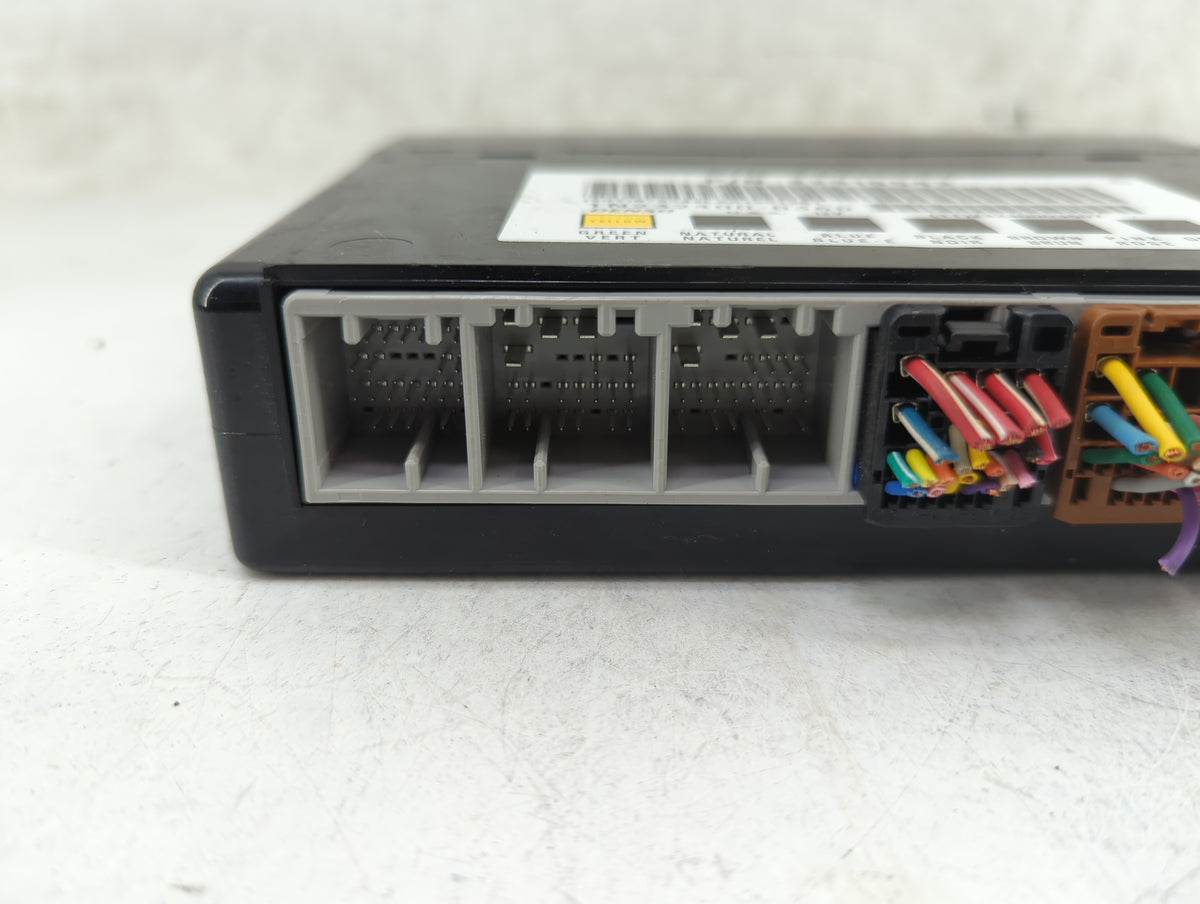 2016 Gmc Acadia Body Control Module Bcm 22915542|tn232400-0360 - Oemusedautoparts1.com