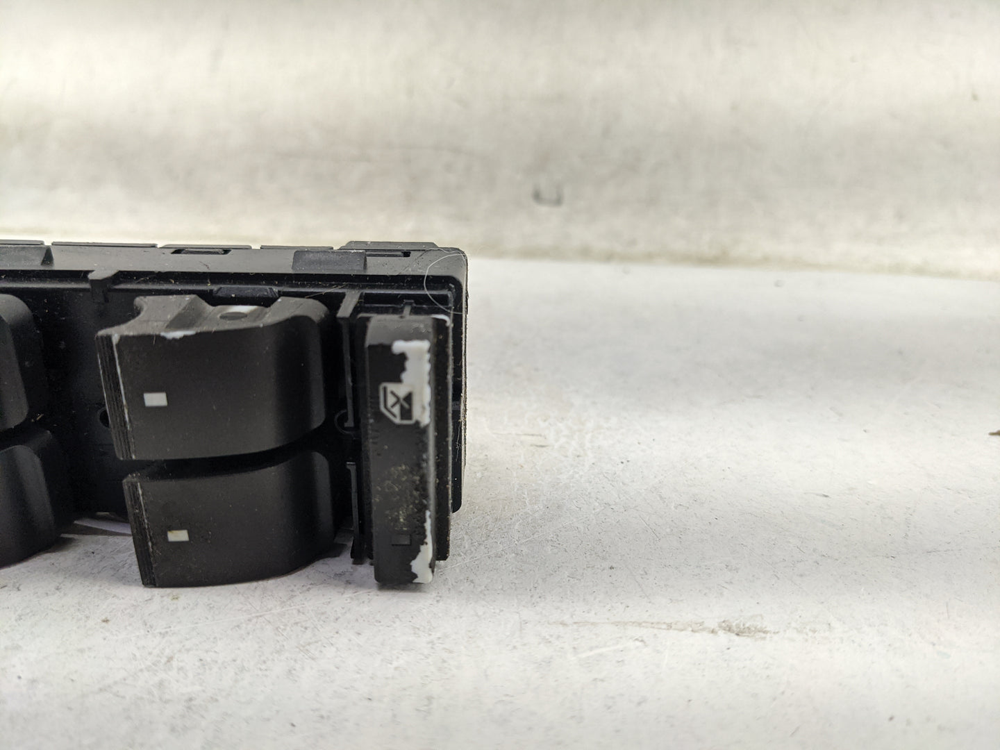 2016 Gmc Acadia Master Power Window Switch Replacement Driver Side Left P/N:2295129 54WC0243B Fits OEM Used Auto Parts - Oem