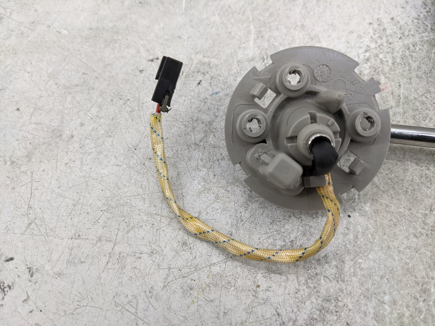 2007-2017 Gmc Acadia Sun Visor Shade Replacement Driver Left Mirror Fits OEM Used Auto Parts - Oemusedautoparts1.com
