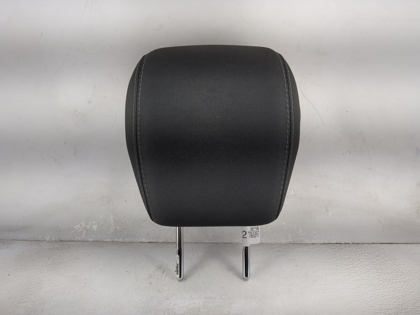 2015-2017 Gmc Acadia Headrest Head Rest Front Driver Seat Black - Oemusedautoparts1.com