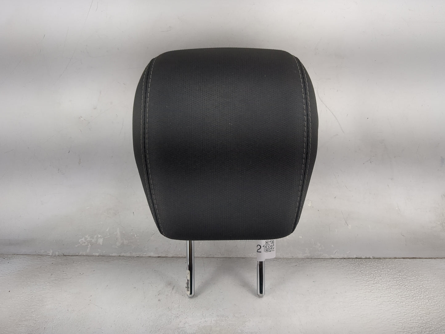 2015-2017 Gmc Acadia Headrest Head Rest Front Driver Seat Black - Oemusedautoparts1.com