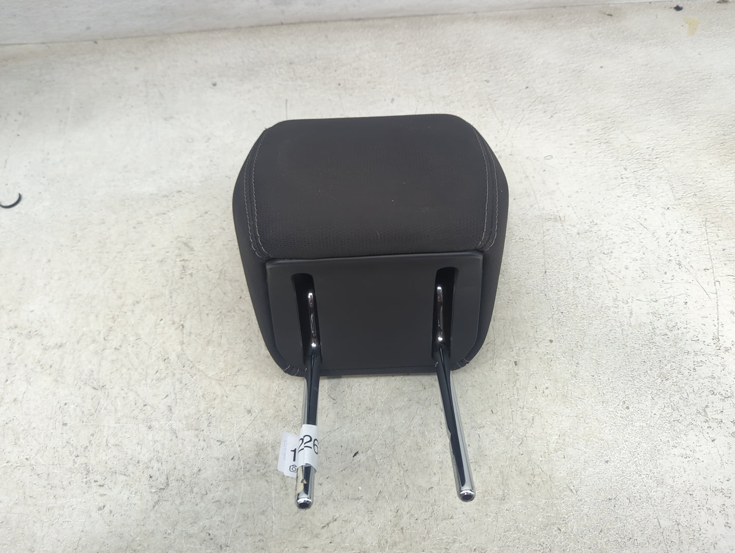 2015-2017 Gmc Acadia Headrest Head Rest Front Driver Passenger Seat Fits Fits 2015 2016 2017 OEM Used Auto Parts - Oemusedau